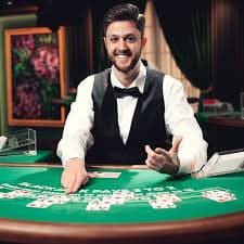 Lambang pembayaran QRIS dan ShopeePay di platform murah4d untuk transaksi cepat Mahjong Ways 2